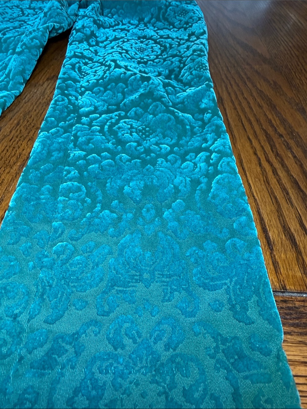 Cigarette Pants Anthropologie Velvet Burnout Teal Floral Cartonnier Size 6 - Picture 15 of 16